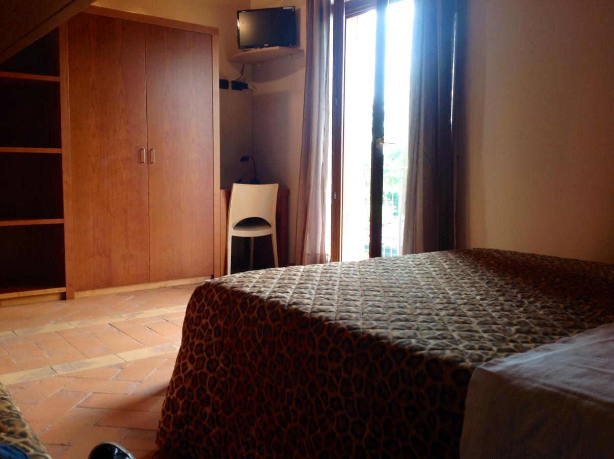 La Folaga Bed & Breakfast Gavirate Ngoại thất bức ảnh