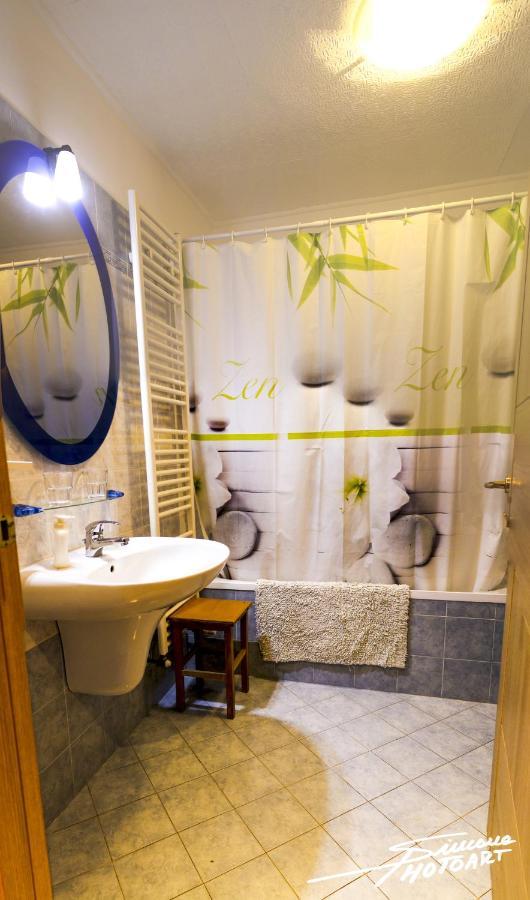 La Folaga Bed & Breakfast Gavirate Ngoại thất bức ảnh
